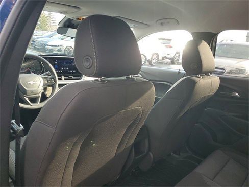 Certified 2024 Chevrolet Trax LS w/ LS Convenience Package image 9