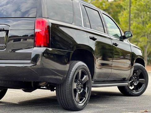 Used 2018 Chevrolet Tahoe LT w/ LT Midnight Edition image 6