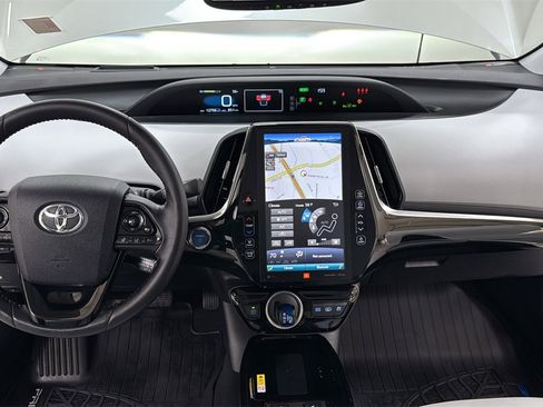 Used 2020 Toyota Prius Prime Limited image 9