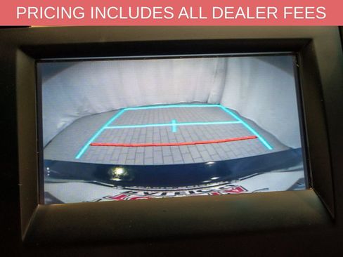 Used 2015 Toyota Camry SE FWD image 12
