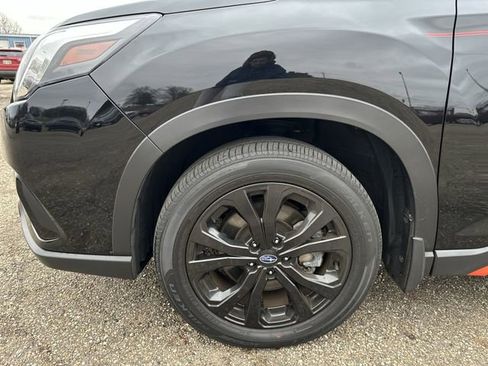 Used 2023 Subaru Forester Sport image 21