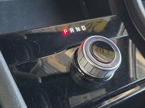 Used 2023 Jeep Grand Cherokee Altitude image 7