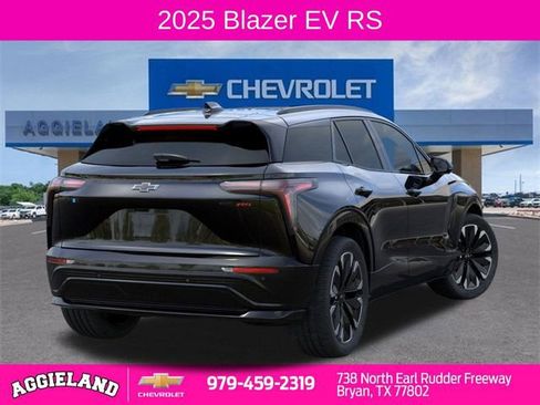 New 2025 Chevrolet Blazer EV RS image 4