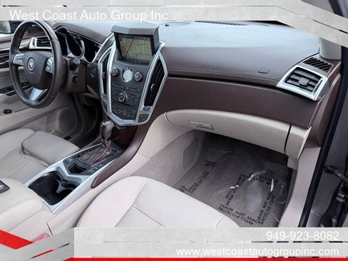 Used 2012 Cadillac SRX Luxury FWD image 6