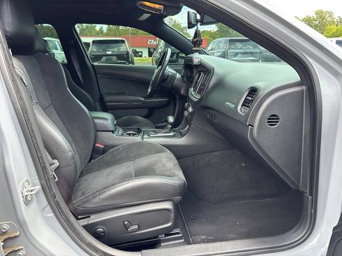 Used 2022 Dodge Charger GT w/ Plus Group AWD/4WD image 9
