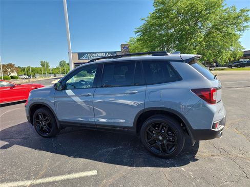 Used 2024 Honda Passport Black Edition image 28