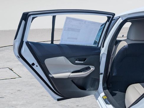New 2026 Nissan Sentra SL w/ Floor Mat Package FWD image 15