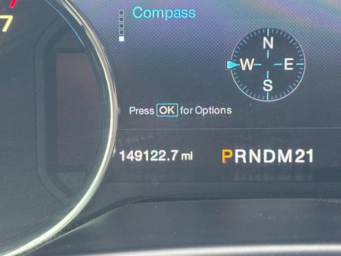 Used 2015 Ford F150 Lariat AWD/4WD image 9