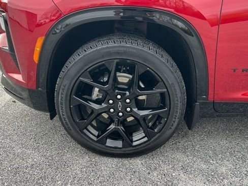 Certified 2024 Chevrolet Traverse RS image 12