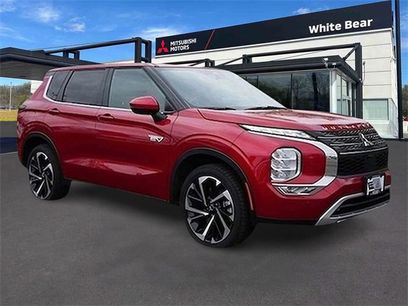 Used 2025 Mitsubishi Outlander SE