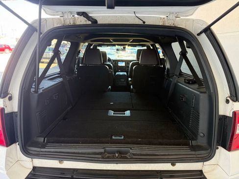 Used 2016 Ford Expedition EL Platinum image 13