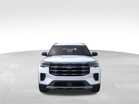 New 2026 Ford Explorer Active image 7