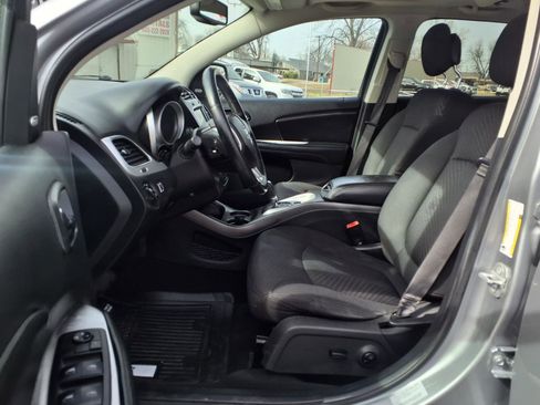 Used 2015 Dodge Journey SXT w/ Sun/Sound Group image 9