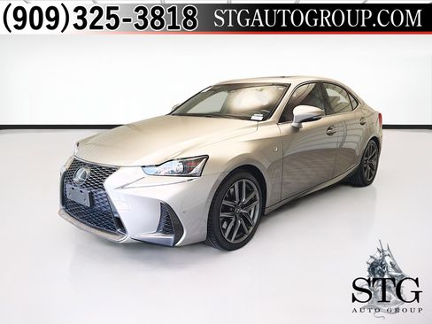 Used 2019 Lexus IS 300 F Sport w/ F Sport Package RWD image 1