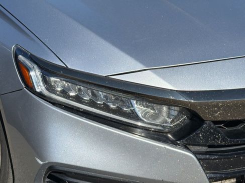 Used 2020 Honda Accord Sport image 7