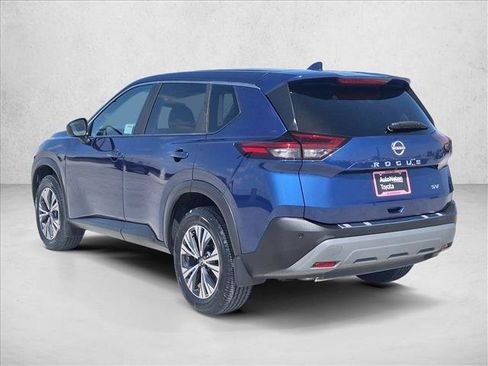 Used 2023 Nissan Rogue SV FWD image 7