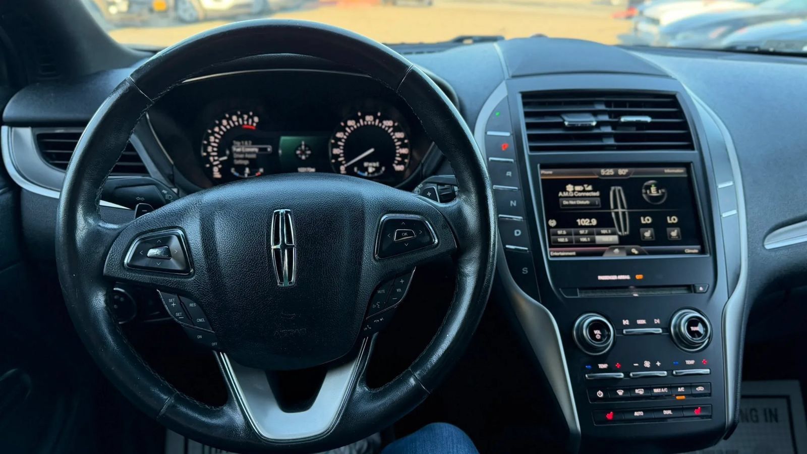Used 2015 Lincoln MKC FWD image 16