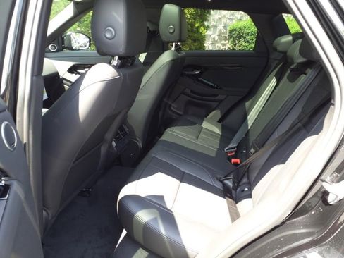 New 2025 Land Rover Range Rover Evoque S AWD/4WD image 4