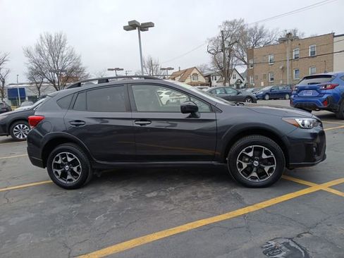 Used 2018 Subaru Crosstrek 2.0i Premium w/ Moonroof Package image 3