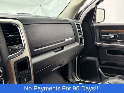 Used 2017 RAM 1500 Laramie w/ Convenience Group image 29