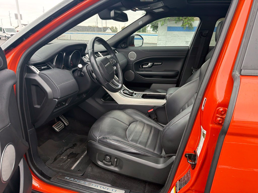 Used 2017 Land Rover Range Rover Evoque HSE Dynamic AWD/4WD image 17