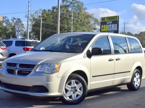Used 2013 Dodge Grand Caravan American Value Package image 3
