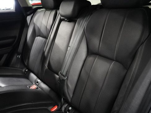 Used 2017 Land Rover Range Rover Evoque SE AWD/4WD image 18