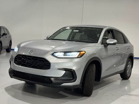 New 2026 Honda HR-V LX image 16