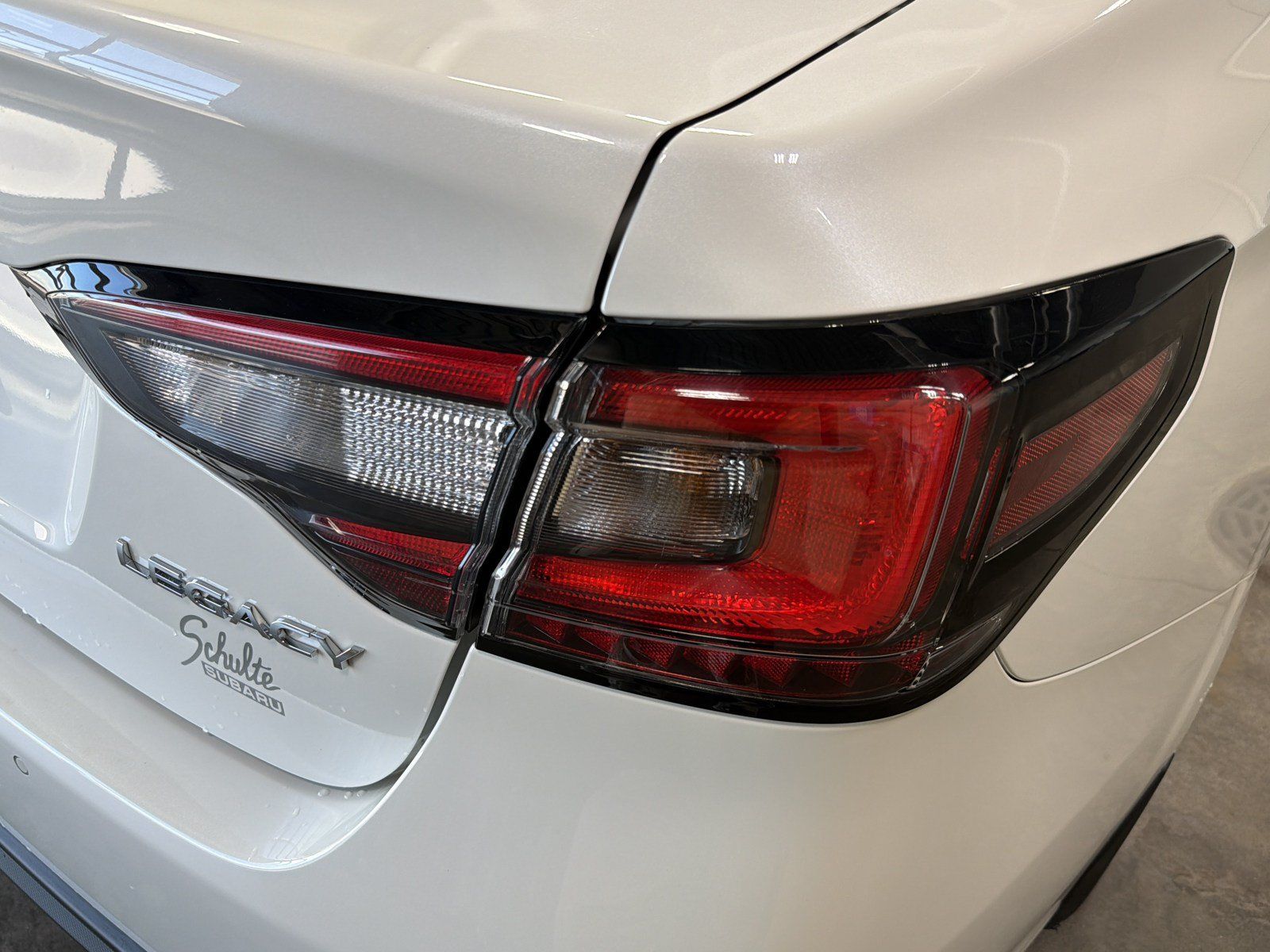 Used 2023 Subaru Legacy Limited AWD/4WD image 17