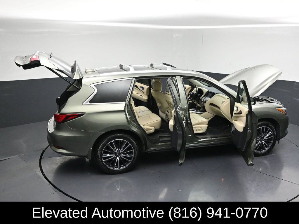 Used 2017 INFINITI QX60 Luxe w/ Deluxe Technology Package AWD/4WD image 42