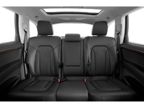 Used 2015 Audi Q7 TDI Premium Plus w/ Premium Plus Package AWD/4WD image 14