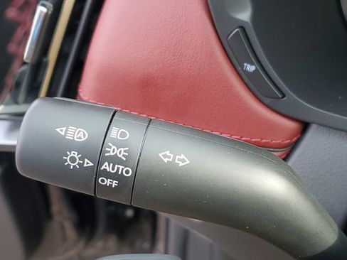 Certified 2025 MAZDA CX-70 Plug-In Hybrid w/ Premium Plus image 10