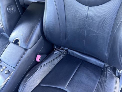 Used 2014 INFINITI Q60 Convertible w/ Premium Package image 28