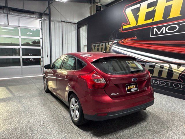 Used 2014 Ford Focus SE FWD image 10