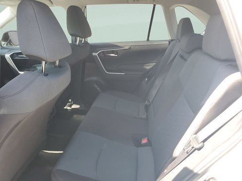 Used 2025 Toyota RAV4 XLE FWD image 10