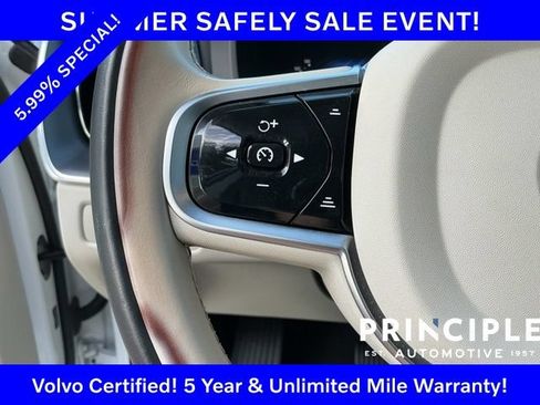 Certified 2025 Volvo XC60 B5 Core AWD/4WD image 23