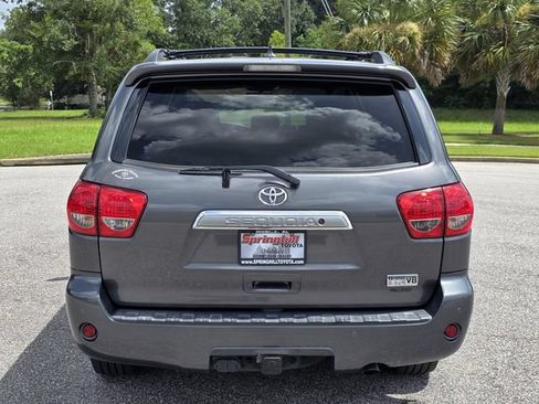 Used 2016 Toyota Sequoia Limited w/ Safety & Convenience Package RWD image 3