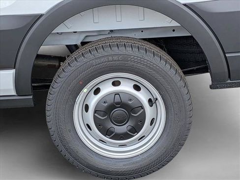 New 2026 Ford Transit 250 Low Roof RWD image 9