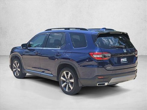 Used 2023 Honda Pilot Elite image 7