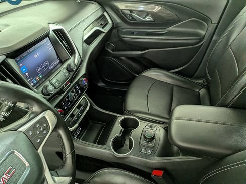 Certified 2024 GMC Terrain SLT AWD/4WD image 27