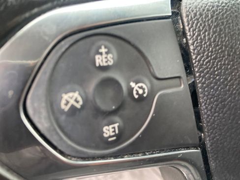 Used 2019 Chevrolet Traverse LT w/ LPO, Floor Liner Package image 36