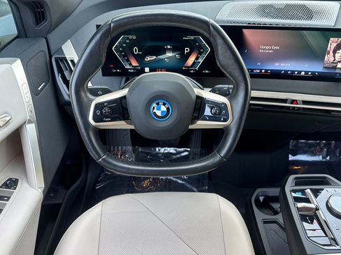 Certified 2024 BMW iX xDrive50 w/ Sport Package AWD/4WD image 29