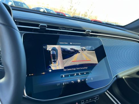 Certified 2025 Mercedes-Benz E 350 4MATIC Sedan image 22