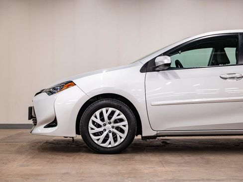 Used 2017 Toyota Corolla LE w/ Body Protection Package FWD image 16