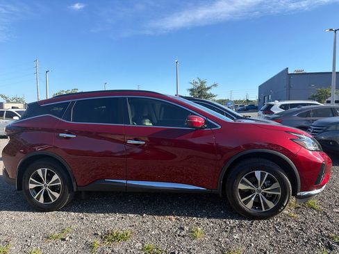 Used 2022 Nissan Murano SV image 4