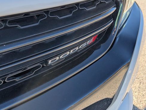 Used 2023 Dodge Charger SXT w/ Blacktop Package image 5