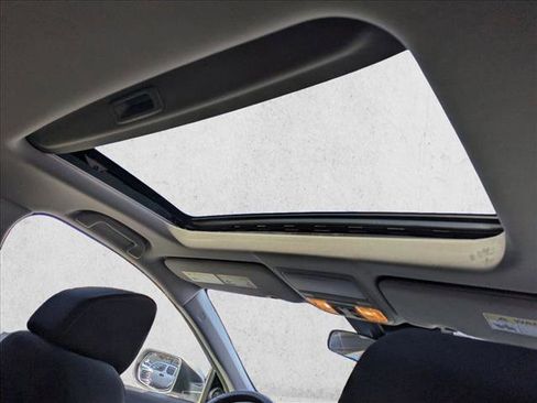 Certified 2022 Honda CR-V EX image 18