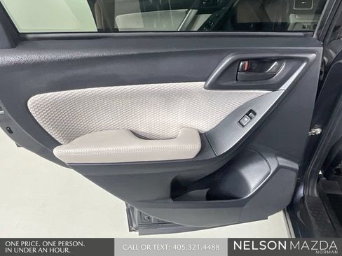 Used 2017 Subaru Forester 2.5i Premium w/ All-Weather Package AWD/4WD image 18