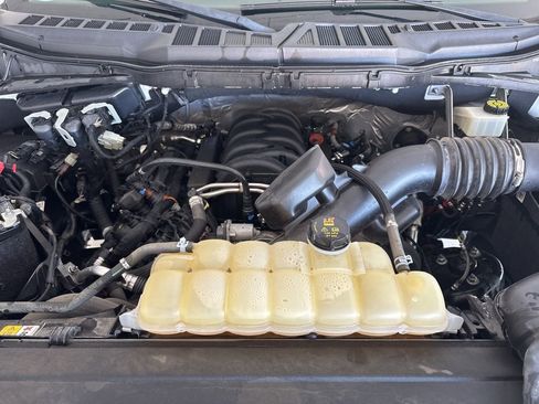 Used 2021 Ford F150 XL w/ Trailer Tow Package image 3