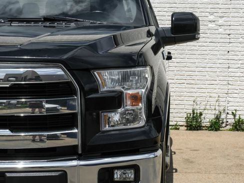 Used 2017 Ford F150 Lariat RWD image 40